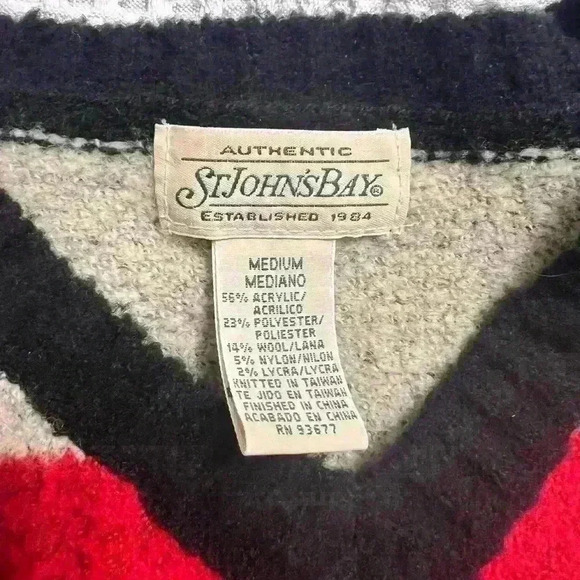 Vintage St. John’s Bay Sweater - Picture 5 of 6
